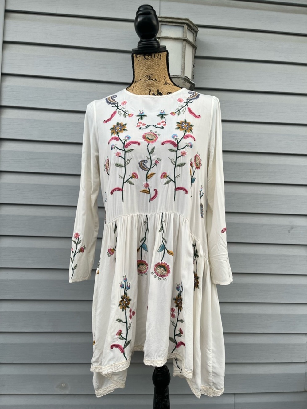 Bohemian Floral Embroidered Long-Sleeve Swing Dress